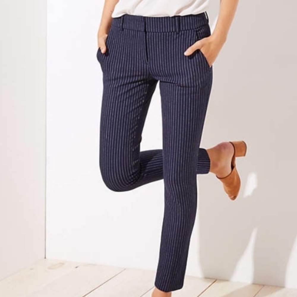 ⚠️LAST CHANCE LOFT Marisa Skinny Ankle Pinstripe Pants